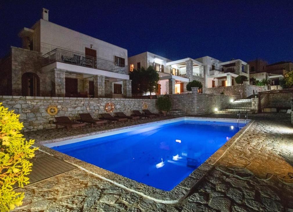 Malvazios Villas #7 Gythio Ngoại thất bức ảnh